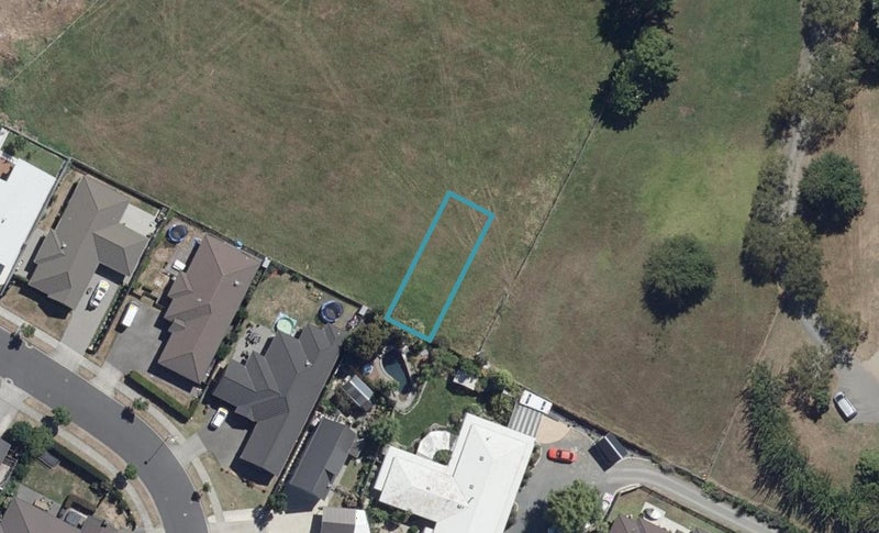 2/21 Maanihi Drive, Rototuna North, Hamilton - Carousel 1