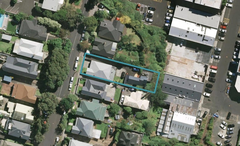 5 Maungawhau Road, Epsom, Auckland - Carousel 1