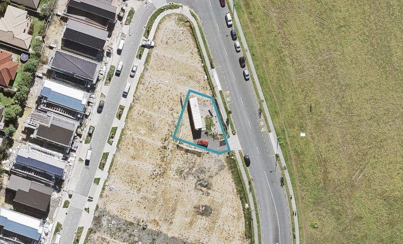 27A Westgate Drive, Westgate, Auckland - Carousel 1