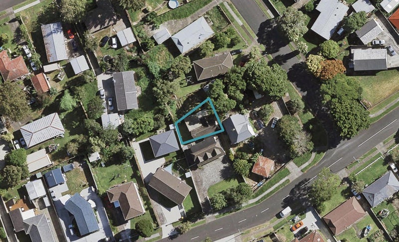 28D Sunlands Drive, Manurewa, Auckland - Carousel 1