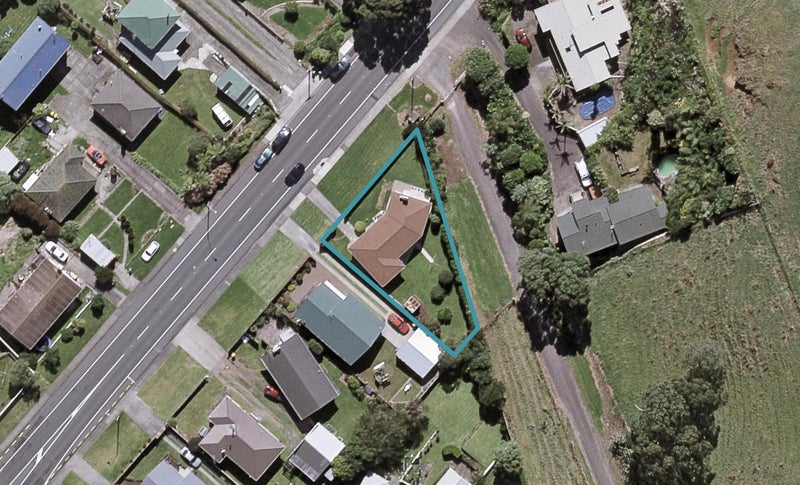 93 South Road, Blagdon, New Plymouth - Carousel 1