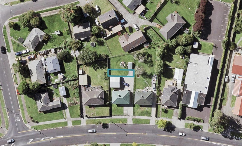 6/135 Taniwha Street, Glen Innes, Auckland - Carousel 1