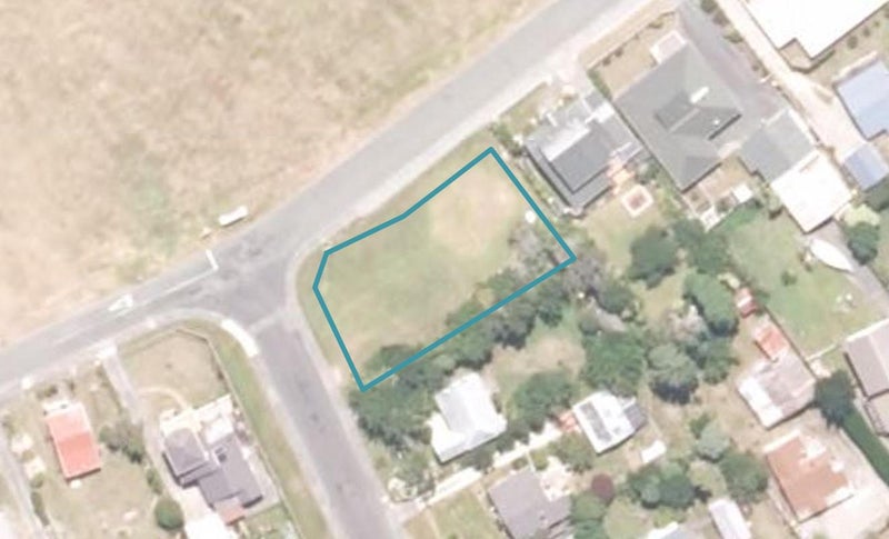 37 Marine Parade, Carters Beach, Westport - Carousel 1