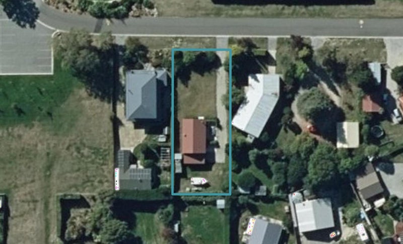 19 Myra Street, Wanaka - Carousel 1