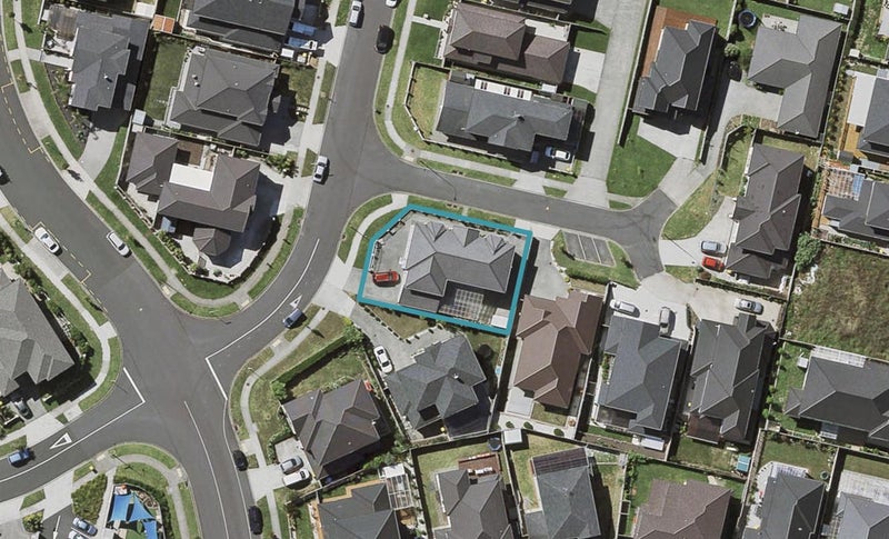 1 Gortnest Place, Flat Bush, Auckland - Carousel 1