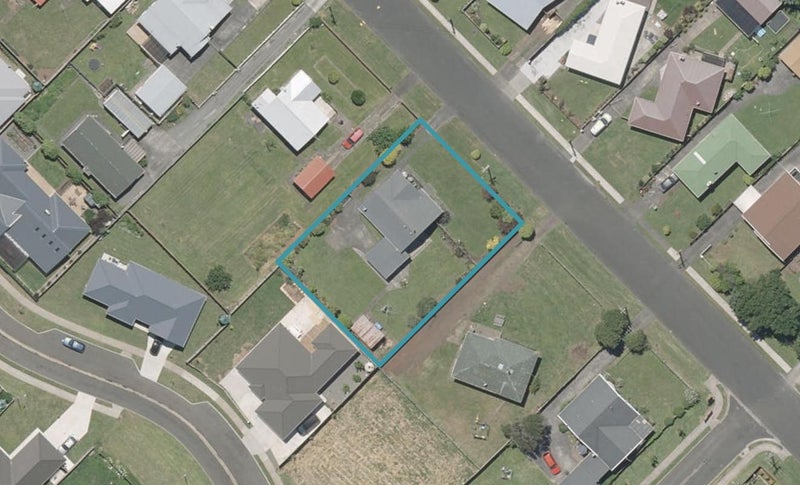 31 Surrey Road, Springvale, Whanganui - Carousel 1