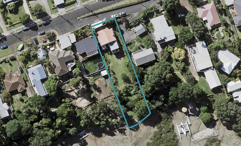 55 Ngataringa Road, Devonport, Auckland - Carousel 1