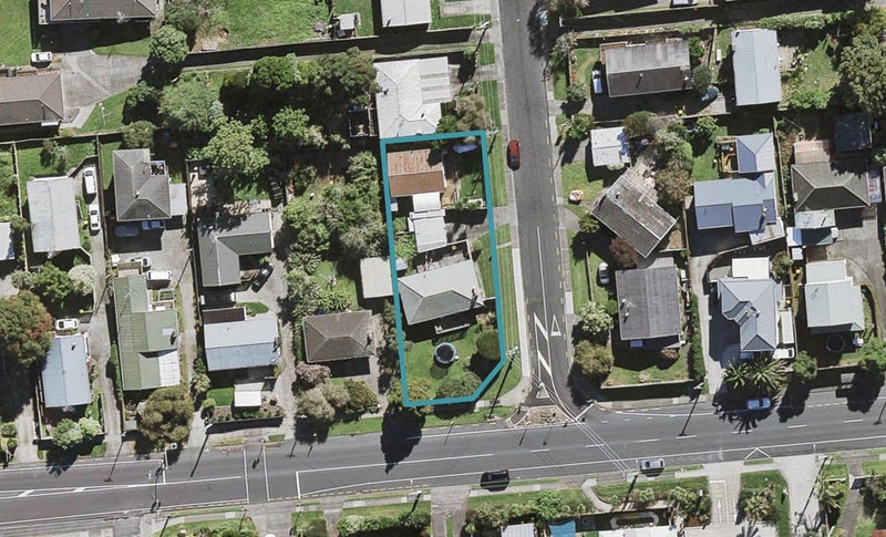1/2 Elliott Avenue, Bayview, Auckland - Carousel 1
