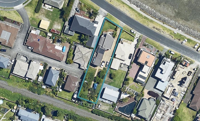 34 Harbour Drive, Otumoetai, Tauranga - Carousel 1