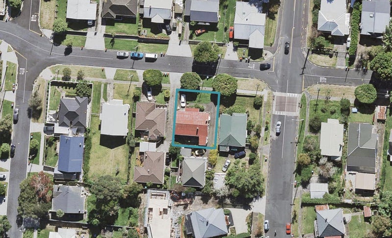 26 Levonia Street, Morningside, Auckland - Carousel 1