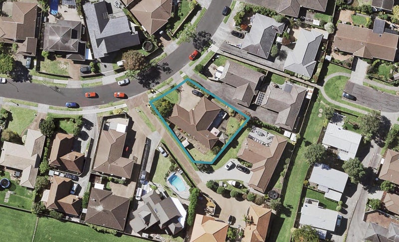 19 Britannia Place, Half Moon Bay, Auckland - Carousel 1