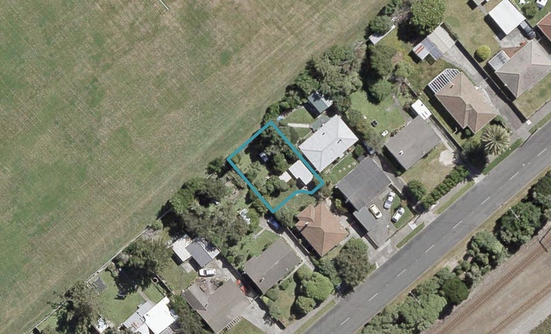 195A Oxford Terrace, Avalon, Lower Hutt - Carousel 1
