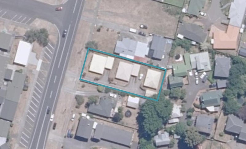 45 Kaimanawa Street, Taupō - Carousel 1