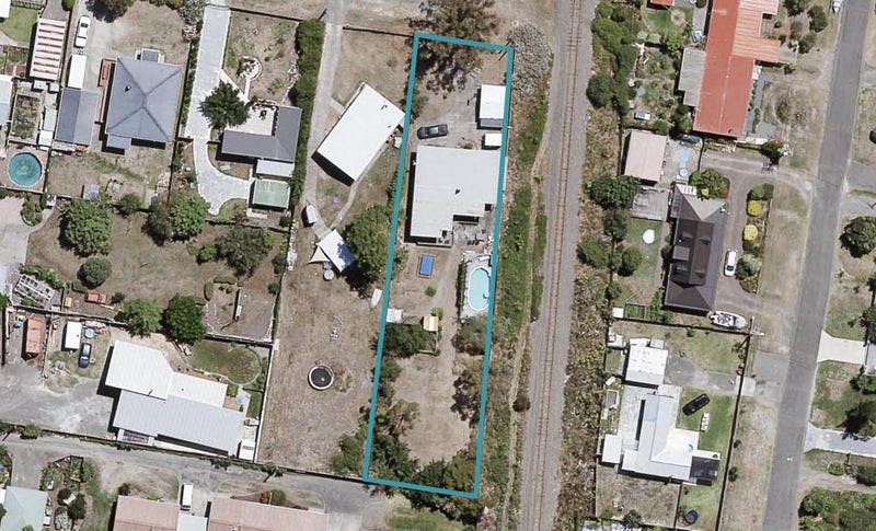 10 Ladywood Road, Bay View, Napier - Carousel 1