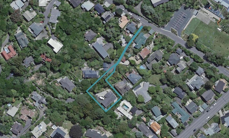 3 Glentui Grove, Khandallah, Wellington - Carousel 1