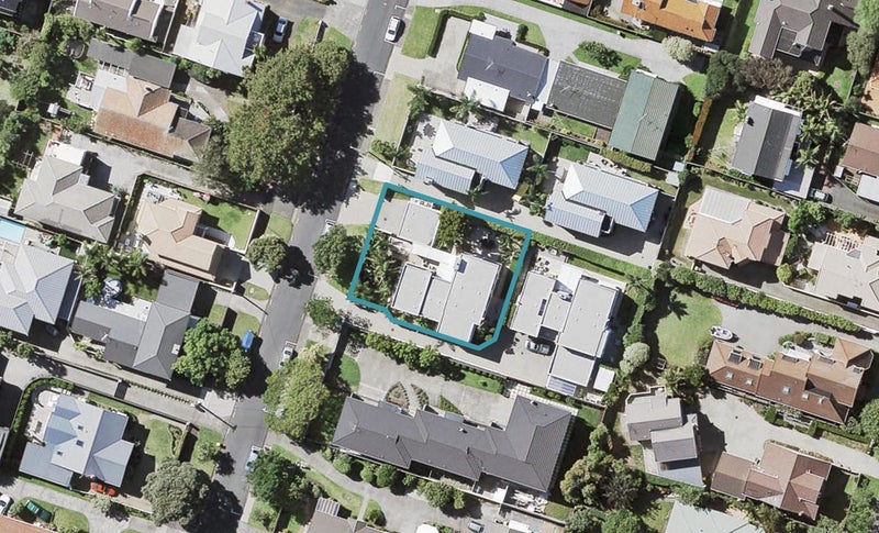 4 Pierce Road, Milford, Auckland - Carousel 1