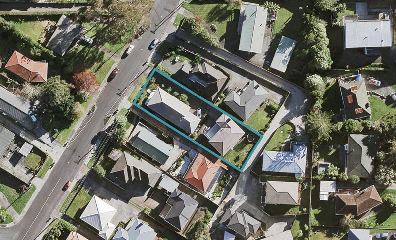 1/27 Quona Avenue, Waikowhai, Auckland - Carousel 1