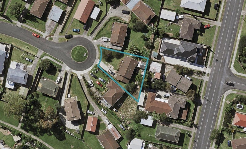 23 Caserta Place, Clover Park, Auckland - Carousel 1