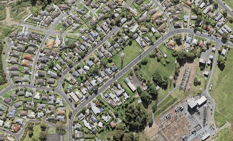51 Lincoln Park Avenue, Massey, Auckland - Carousel 1