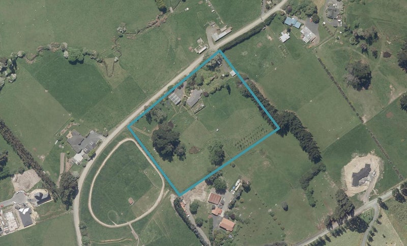 42 McMeakin Road, Abbotsford, Dunedin - Carousel 1
