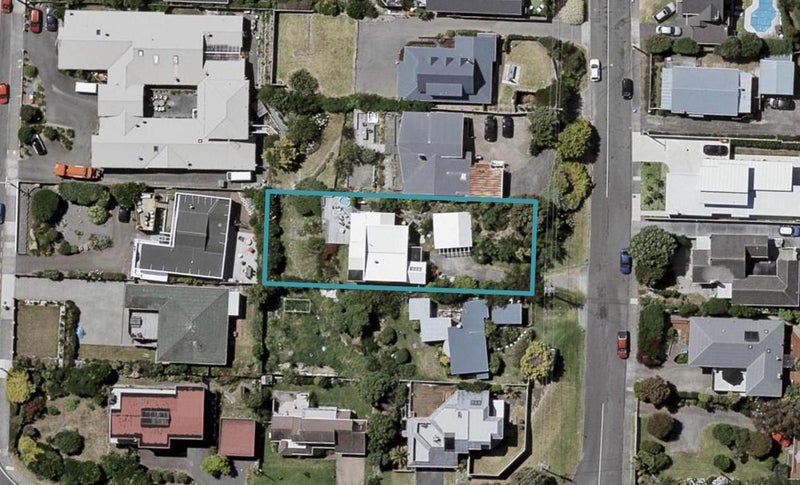 132 Seaview Road, Paraparaumu Beach, Paraparaumu - Carousel 1