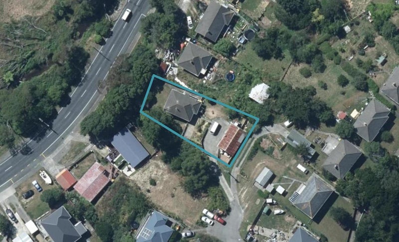 46 Champion Street, Ranui, Porirua - Carousel 1