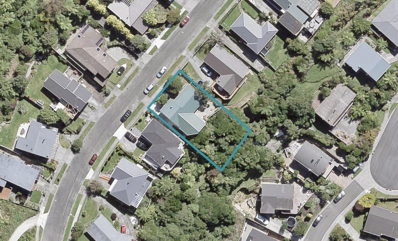 49 Acacia Avenue, Maungaraki, Lower Hutt - Carousel 1