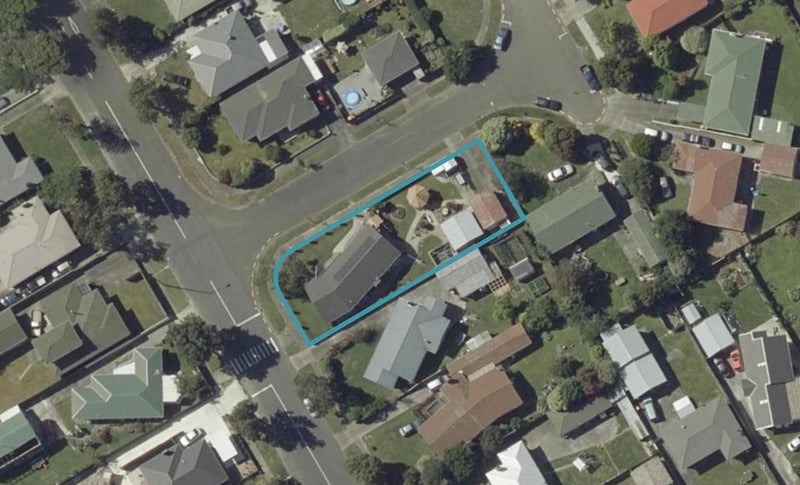 2 Drayton Place, Highbury, Palmerston North - Carousel 1