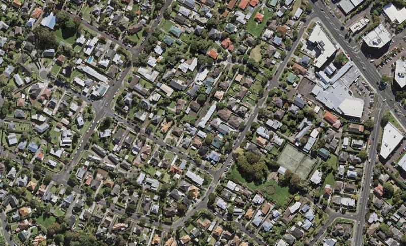4/4 Wendell Place, Greenlane, Auckland - Carousel 1