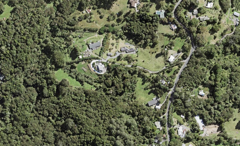 49 Parker Road, Oratia, Auckland - Carousel 1
