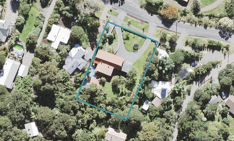 26 Mountain Road, Henderson Valley, Auckland - Carousel 1