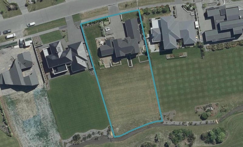 9 East Stream Lane, Northwood, Christchurch - Carousel 1