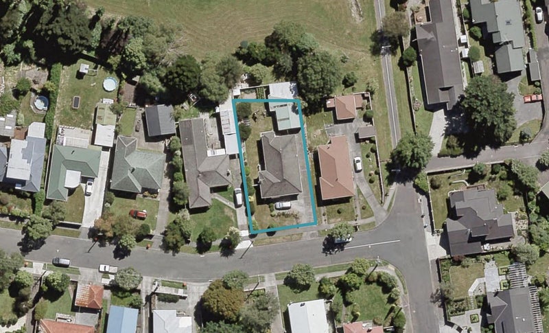 55 Hudson Avenue, Ebdentown, Upper Hutt - Carousel 1