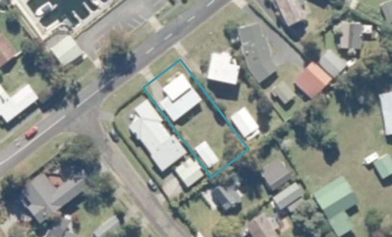 5 Marina Terrace, Kinloch, Taupō - Carousel 1
