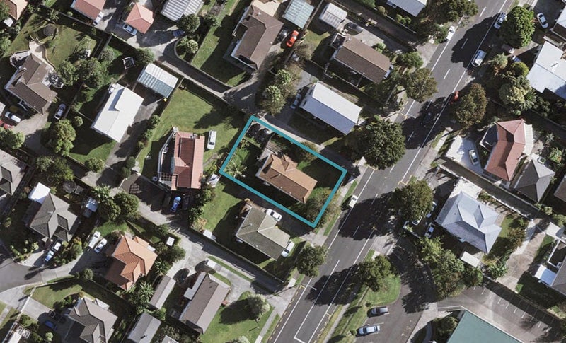 53 Everglade Drive, Goodwood Heights, Auckland - Carousel 1