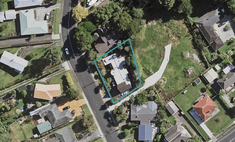 7 Scenic Drive, Hillpark, Auckland - Carousel 1