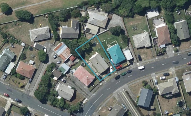 30 Takapuwahia Drive, Takapuwahia, Porirua - Carousel 1