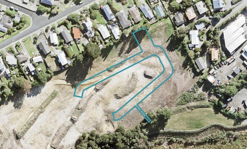 13 Whenuateitei Crescent, Stanmore Bay, Whangaparāoa - Carousel 1