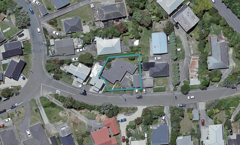 47 Lyndfield Lane, Newlands, Wellington - Carousel 1