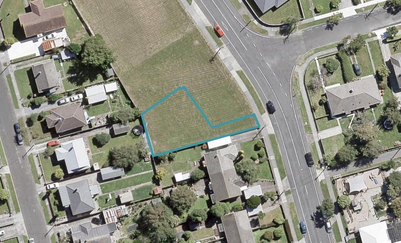18 Seddon Street, Naenae, Lower Hutt - Carousel 1