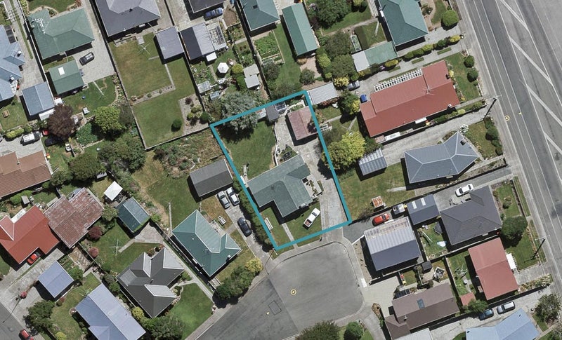 99 Carnarvon Place, Glengarry, Invercargill - Carousel 1