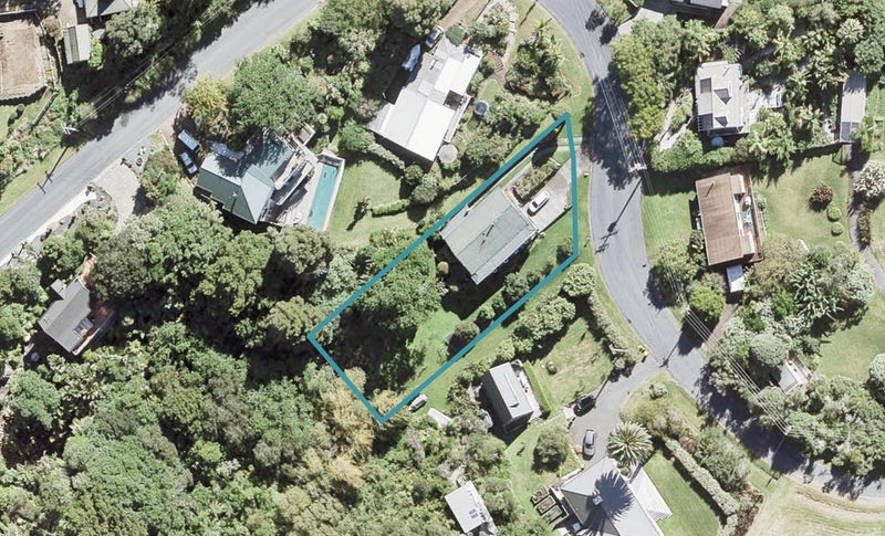 14 Martin Road, Warkworth - Carousel 1