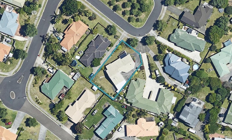 30 Olympus Grove, Papamoa Beach, Papamoa - Carousel 1