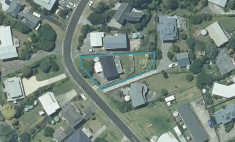 10 Panorama Avenue, Ferry Landing, Whitianga - Carousel 1