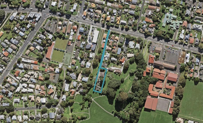 1/599 Mount Albert Road, Royal Oak, Auckland - Carousel 1