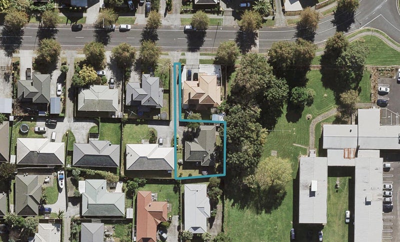 57A Gadsby Road, Favona, Auckland - Carousel 1