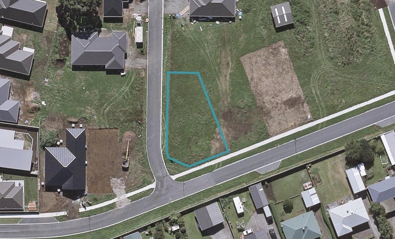 2 Roka Street, Bell Block, New Plymouth - Carousel 1