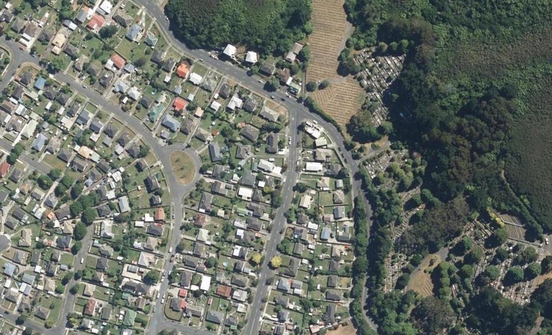 293 Naenae Road, Naenae, Lower Hutt - Carousel 1