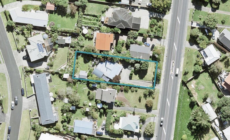 908 Whangaparaoa Road, Manly, Whangaparaoa - Carousel 1