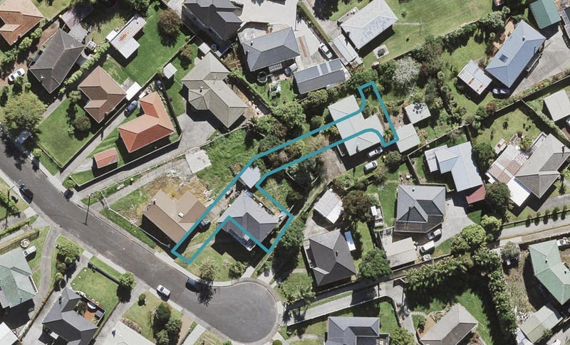 20B Mackenzie Street, Te Atatu South, Auckland - Carousel 1